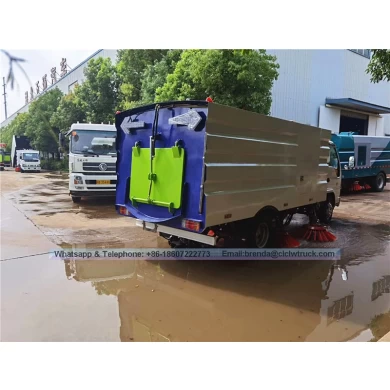 Isuzu Brand 4-5.5cbm扫地机（清洁率：96％）