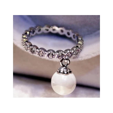 China Supplier Pearl Copper Alloy Rings Design For Women Christmas Gift