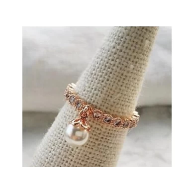 China Supplier Pearl Copper Alloy Rings Design For Women Christmas Gift