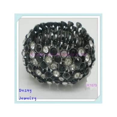 Elegant staggered rhinestone and black diamond wide retro bracelet