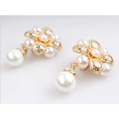 2018 Fashion Women Stud Peal Earring Gold Earring  For Women Classic