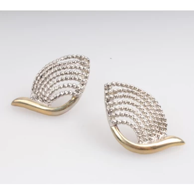 2018 New Excellent Simple Plated Earring Conch Design Beautiful Stud Earrings
