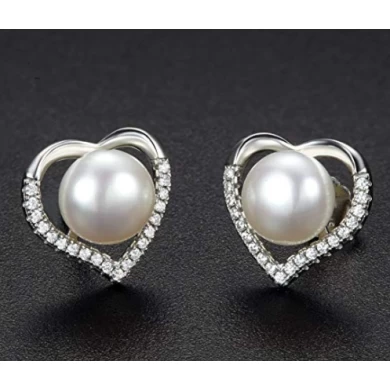 925 Sterling Silver Heart shaped  Earrings with Diamonds and Pearls for Woman