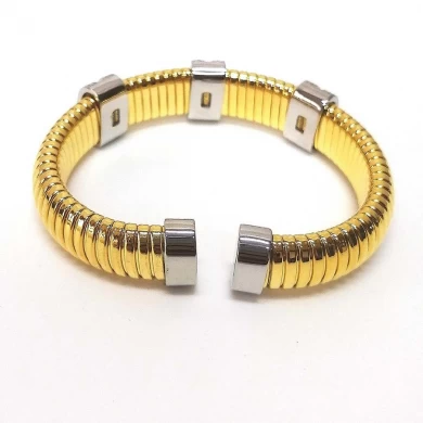 Cheap Price Copper Bracelet,18k gold plated charm classic style bracelet manufacturer wholesale