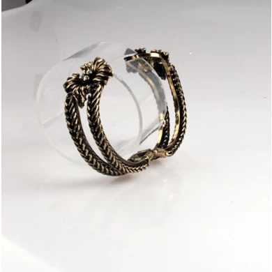 European high-grade Jewelry Wholesale Wide Opening Cuff Alloy Bracelet