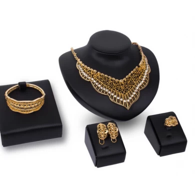 Factory Price Gold Love Alloy Gem Wedding Travel Women's Four-piece Jewelry Set