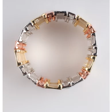 Fashion and High Quality Lower MOQ Jewelry Manufacturer Alloy Bracelet for Women
