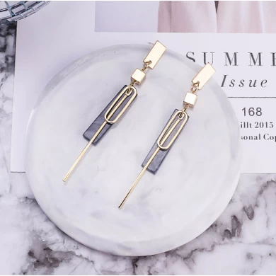 High Quality 18K Gold Plating Long Hanging Earrings for Woman