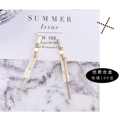 High Quality 18K Gold Plating Long Hanging Earrings for Woman