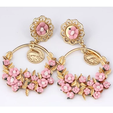 Hot Sale Imitation Schmuck Europa und die Vereinigten Staaten Pastoral Wind Luxury Soft Keramik Wasser Tropfen Ohrringe Münzen Schönheit Kopf Retro Blumen Ohrringe