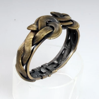 Lucky Jewelry Großhandel New Fashion Green Bronze palted Brass Bangles Armbänder für Womens