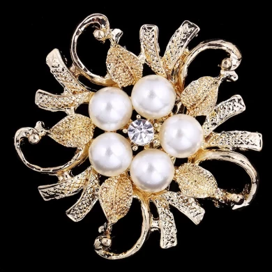 New Women Top Quality Flower Pearl Broches Pins Jewelry Fashion Wedding Party Crystal Brooch Fashion  Jewelry