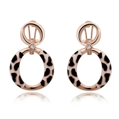 Personalized fashion earrings simple exaggerated earrings leopard double circle retro version of the new jewelry earrings online