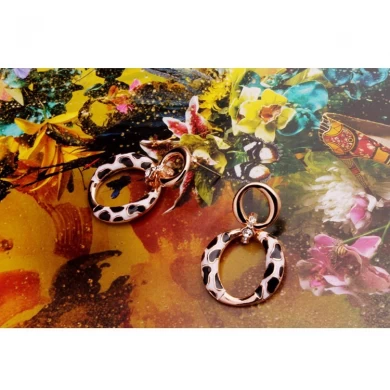 Personalized fashion earrings simple exaggerated earrings leopard double circle retro version of the new jewelry earrings online
