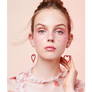Red Heart Shape Zinc Alloy 925 Sterling Silver Earrings Manufacturer in China