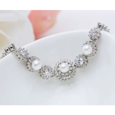 Wholesale Hot Fashion Korean Exquisite Elegant Women Bridal White Pearl Wedding Bracelet