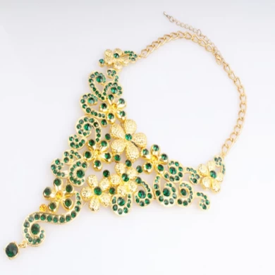 Venta al por mayor hecho a medida profesional de zinc aleación de metal de plata chapado de oro de moda de lujo collar de joyas de aleación Vintage collares