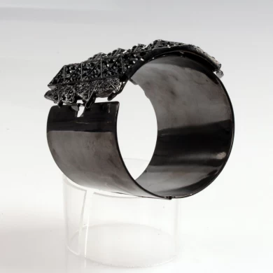 Großhandelsstadiumslaufbahncharme-Armbandarmband, berühmte Art und Weiseleutearmbandarmband Silbercharme-Armbandgroßverkauf