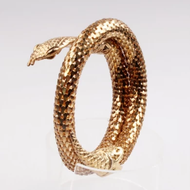 wholesale new design 18k gold snake head fish scales chain women bracelet bangle