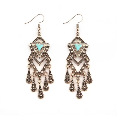 Großhandel Top-Design-Ohrring, Alloy Fancy Hooked Ohrringe für Girls Fashion Jewelry Design Antique Ohrringe für Frauen