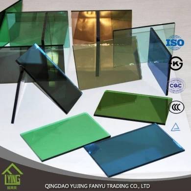 高质量的彩色清晰本体着色浮法钢化玻璃建筑玻璃