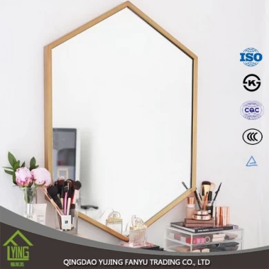 New fashionable and classic bathroom mirror bath mirror made in China