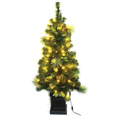 BEST SELLING 4.5' PVC GREEN ENTRYWAY TREE WITH CLEAR LIGHTS