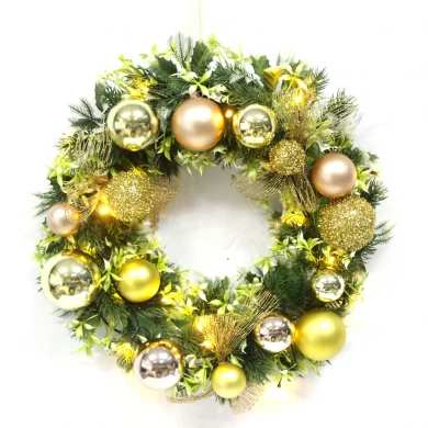 Hot Selling Decorative Christmas Wreath With Ornaments
