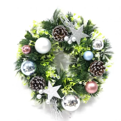 Hot Selling Decorative Christmas Wreath With Ornaments