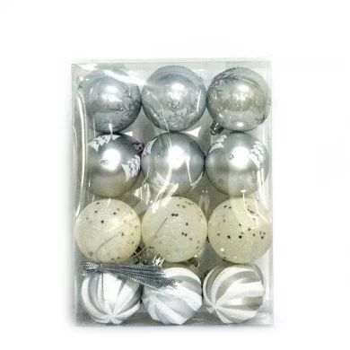 Promotional hot selling plastic Christmas ball decoration set