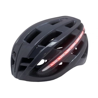 LED-Bike-Helm-Lieferant, intelligenter LED-Radhelm mit USB-Ladegerät-Anschluss