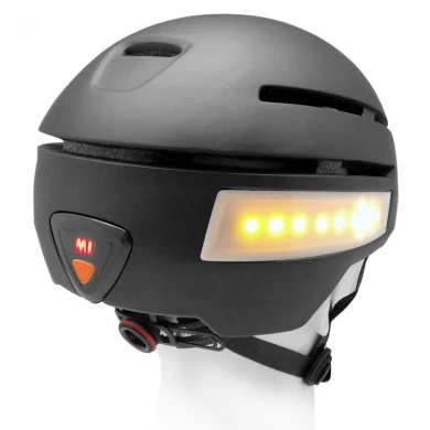 Nuovo design Smart Helmet AU-R9 con segnali di svolta