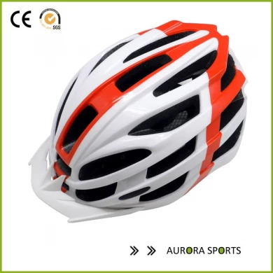 Nouveau distinctif VTT casque de vélo, un design attrayant cyclisme casque lancé dans le moule