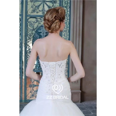 实际图像缝珠蕾丝贴花心领婚纱礼服2015年