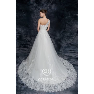Immagini reali elegante spalla fornitore del vestito da sposa in pizzo