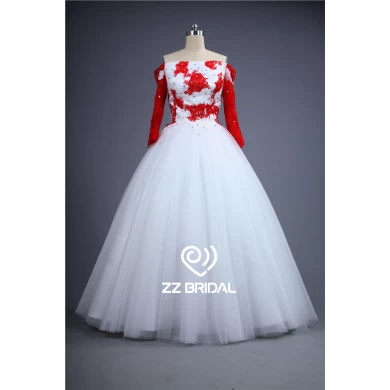 صور حقيقية من الكتف طويلة الأكمام الدانتيل الأحمر appliqued الديكور ثوب الكرة الصانع وفستان الزفاف