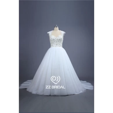 High-end cap mouw gerolde kant -tot prinses trouwjurk gemaakt in China