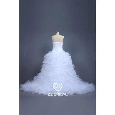 Últimas projeto vestido strapless frisado babados em camadas de organza bola vestido de casamento China