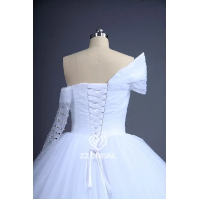 Moldeado con volantes de lujo y diamantes una manga larga fabricante vestido de novia de la princesa