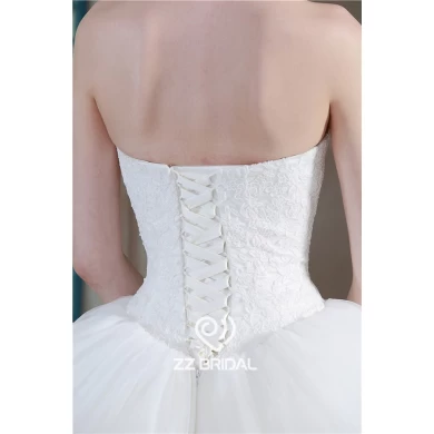 Made in China decote rendas bola vestido vestido de princesa casamento com cordões appliqued