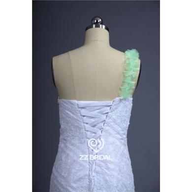 New green spaghetti strap sweetheart neckline appliqued lace mermaid bridal gown supplier