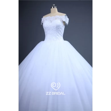 Princess-Stil weg von der Schulter-Boot-Ausschnitt Spitze appliqued Ballkleid Brautkleid China