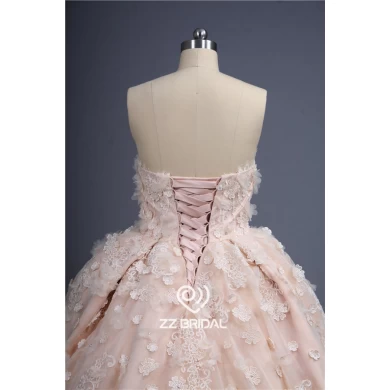 Princess-Stil trägerlosen handgefertigten Blumen applizierten Spitzen-up Ballkleid Brautkleid