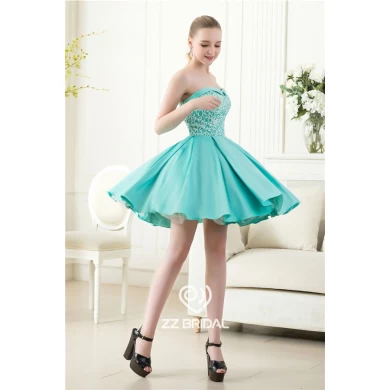 Reale Abbildungen herzförmiger Ausschnitt rückenfreie Ballkleid nettes Mädchen Kleid