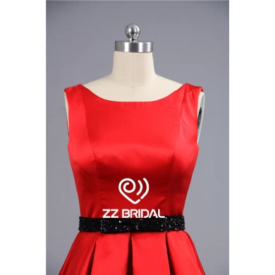 Traditional satin red scoop neckline black beaded belt short evening gown China