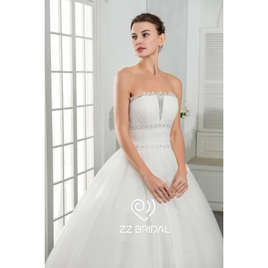 ZZ nupcial 2017 strapless ruffled renda aplicada vestido de noiva de baile