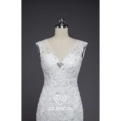 ZZ bridal V-neck and V-back lace appliqued mermaid wedding dress