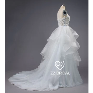ZZ decote ilusão nupcial ruffled frisado um vestido de noiva de linha