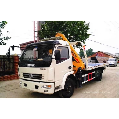 중국 유명 브랜드 동풍 완벽한 4 × 10t 너클 붐 트럭 장착 크레인