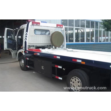 China high quality dongfeng 4x2 rollaway tow truck wrecker 120hp for rescuing broken cars for sale